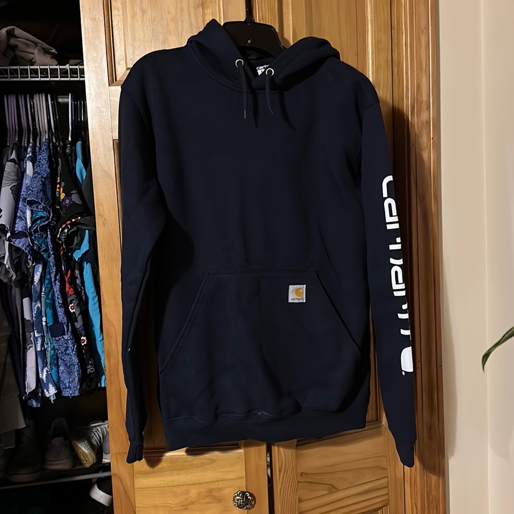 Men’s small carhartt hoodie